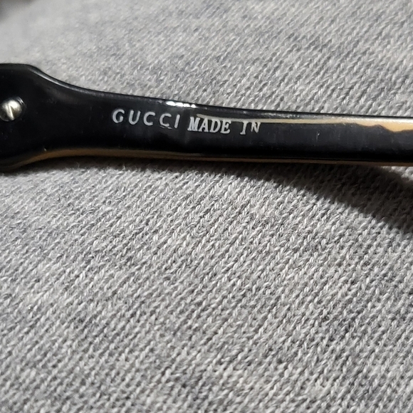 VINTAGE WOMANS Y2K GUCCI SUNGLASSES main image 6